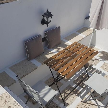 Cozy House In Ostuni With Panoramic Terraces Apartamento Exterior foto